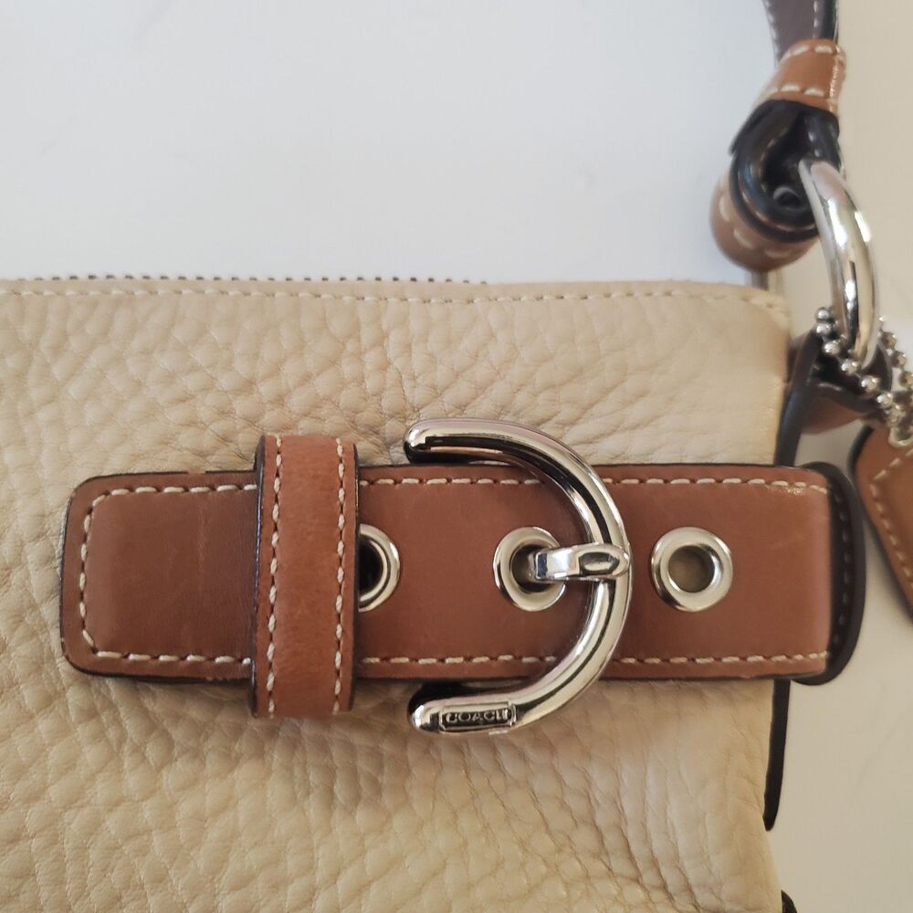 Coach East West Beige Pebbled Leather Demi Convertible Shoulder Bag Y2K NWOT - Picture 13 of 16